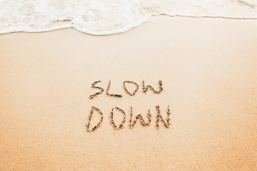 "Slow Down, See More", "Desacelerar para ver mais", este é o lema da Dra Tamara, criadora do Protocolo BMT de Mindfulness.
